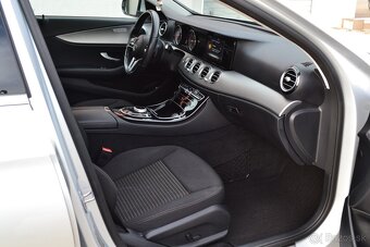 Mercedes-Benz E trieda Sedan 220d 4 MATIC - 10