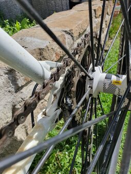 Horsky bicykel canyon nerve xc f8 - 10