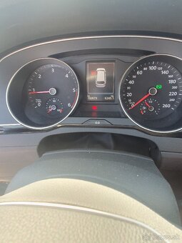 VW Passat Varriant 2.0 TDI Elegance - 10