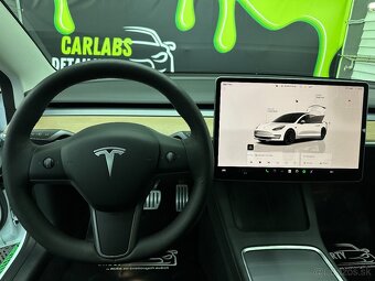 Tesla Model 3 Performance 2022 - 10
