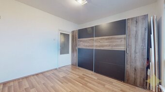 Na predaj 3 izbový byt v Lučenci na Rúbanisku III na 8/12 po - 10