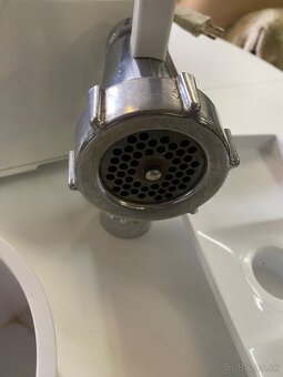 Kuchynský robot mixer bosch univerzál - 10