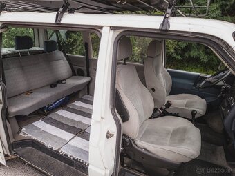 Predám VW Caravelle T4 2.4d syncro 57kw 4x4 - 10