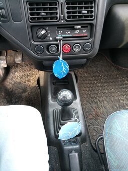 Predám Peugeot 106 alebo... - 10