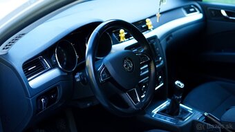 Škoda Superb Combi 2.0 TDI 4x4 - 10
