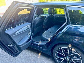 Predám BMW rad 5 Touring 530d mHEV xDrive M-packet - 10
