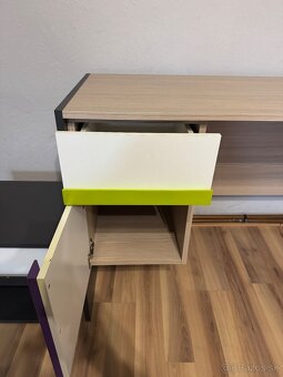 ŠTUDENTSKÁ IZBA V TOP STAVE - 10