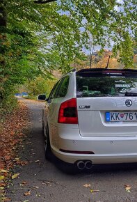 Skoda octavia 2FL RS TDI DSG - 10