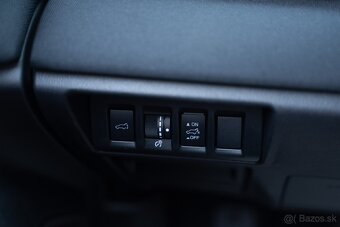 Subaru Outback 2.5i ES Premium AWD Lineartronic LEN 60tis. K - 10