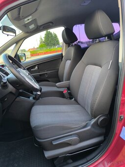 Kia Venga 1.4 benzín, kúpené na Slovensku - 10