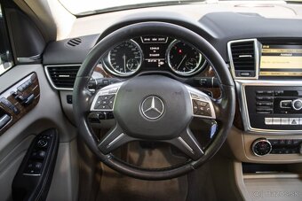 Mercedes-Benz ML350 BLUETEC 4MATIC - 10