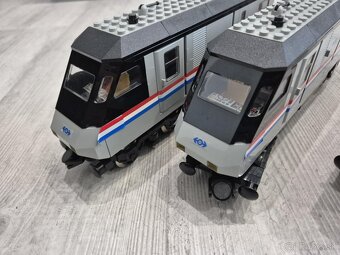 LEGO 4558 VLAK 9V - Metroliner - 10