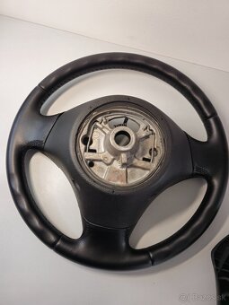 VOLANT BMW E90, E91, BMW X1 - 10