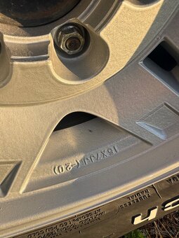 Toyota Land Cruiser 70 3.0 TD - 10