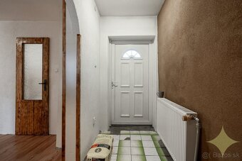 Exkluzívne na predaj rodinný dom s pozemkom o rozlohe 750m2 - 10