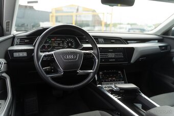 Audi E-tron 55 Sportback -LEN 24tis.km- NEBÚRANÉ - 10