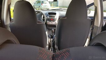 Peugeot 107 - 10