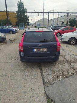 Predám KIA CEED SW1,6 CRDi - 10