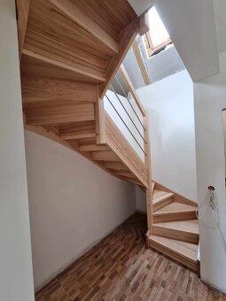 Drevené schody - výroba a montáž - 10