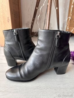 Clenkove kozene citmy ECCO vel.38 - 10