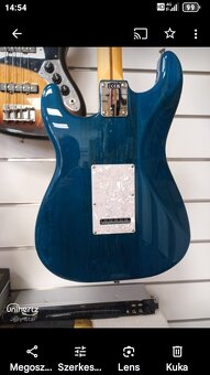 FENDER STRATOCASTER JAPAN - 10