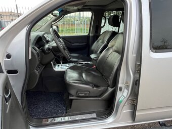 Nissan Navara 4WD s uzávierkou - 10