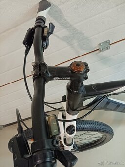 CUBE AIM, kolesá 26", rám 18" - 10