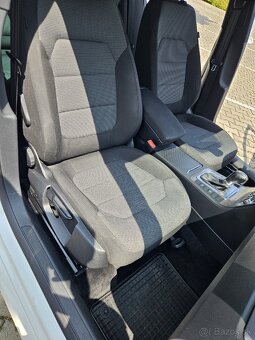 Vw passat b7 2.0tdi CR - 10