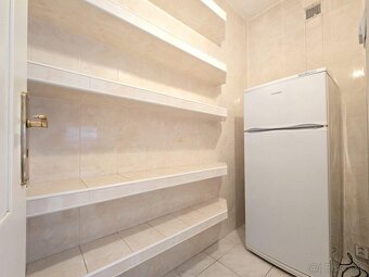 Elegantný 3-izb byt (67m²) s krásnym výhľadom / Lidické nám. - 10