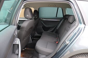 Škoda Octavia Combi 2.0 TDI Ambition EU6 - 10