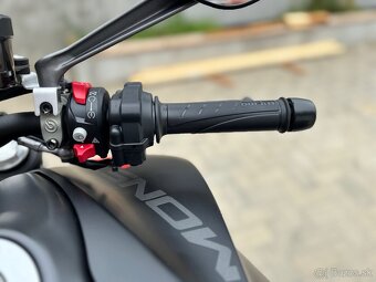 Ducati Monster 2023 - 10