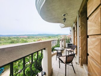 Atraktívny apartmán pre pohodlné a štýlové bývanie - 10