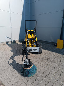 Nové - Mininakladače TUR N520 - príplatkové pneu v cene - 10