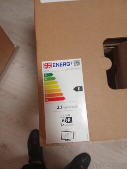 Monitor LENOVO 27" - 10