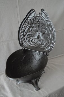 Liatinový uhlák - 10