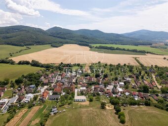 EXKLUZÍVNE IBA U NÁS STAVEBNÝ POZEMOK 276 m2 SOBLAHOV - 10