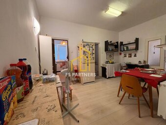 Rodinný dom s 2 stavbami, 6 izbami a záhradou – Komárno, Let - 10