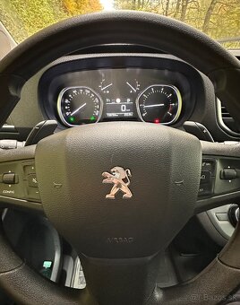 Peugeot Traveller 2.0 130kw 2021 - 10