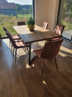 Jedálenský dubový stôl - 10