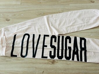 NÁDHERNÝ KOMPLET maďarskej značky SUGARBIRD, PC 90 EUR - 10