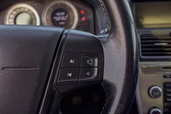 Volvo XC60 D5 (151kW) AWD Kinetic - 10