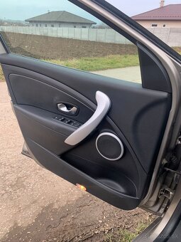 Renault Fluence 1.5 dci - 10