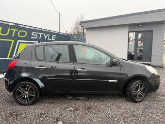 Renault Clio 1.2 Authentique - 10