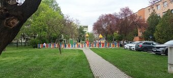 3 izbový byt v pôvodnom stave, perfektná lokalita - 10