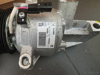 KLIMAKOMPRESOR / ALTERNATOR / STARTER 1,5 DCI K9K - 10
