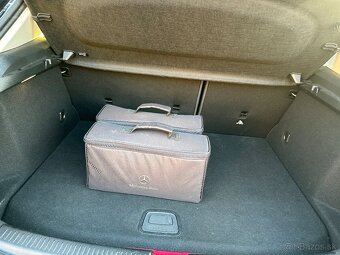 Na predaj: Mercedes-Benz A 250e PHEV - 10
