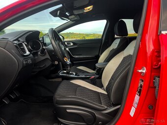 Kia ProCeed 1.4 T-GDi GT-Line, v záruke, 54000km, TOP STAV - 10