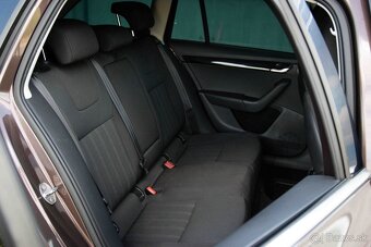 Škoda Octavia Combi 1.4 TSI 150k Active - 10