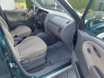 Suzuki Grand Vitara 2.0 TD ABS - 10