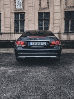 MERCEDES BENZ E 220 CDI AMG - LINE - 10